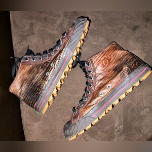 P.F. Flyers Grounder Hi sneakers in a rare "Wood Grain” men’s 7 women’s 8.5
